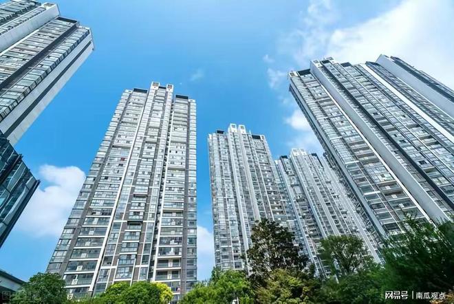 建议取消物开云 开云体育业管理费确实太不合理！