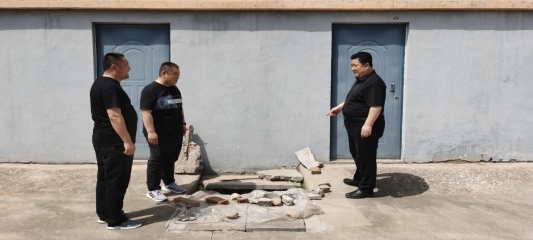 济南市莱芜区住建局物业办到茶业口镇检查物业管理及小区环境卫开