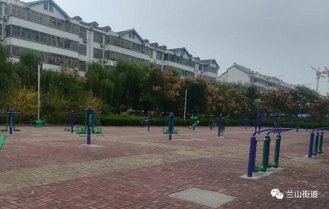 “红开云体育 kaiyun.com 官网入口色物业”点亮“民心”(图4) “红开云体育 kaiyun.com 官网入口色物业”点亮“民心”(图4)