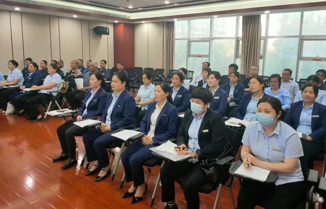 山东东方佳园物业服务有限公司兰陵区域服Kaiyun 开云务技能培训(图2)