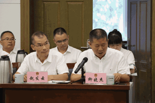 景宁畲族自治县人大常委会召开《浙江省物业管理条例》《丽水开云 开云体育平台市物业管理条例》实施情况专题询问会(图2)