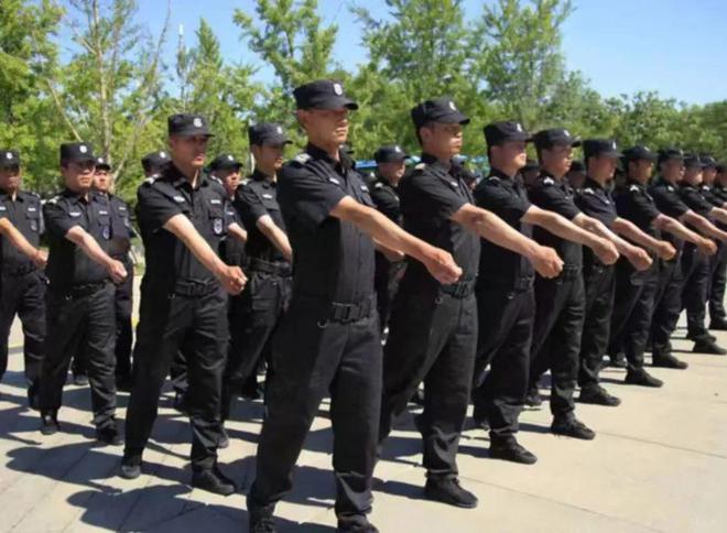 “笔尖”赛真章“练兵”强本领爱涛物业举办第九届“匠心开云APP 开云官网入口筑梦精致服务”员工技能大赛(图5) “笔尖”赛真章“练兵”强本领爱涛物业举办第九届“匠心开云APP 开云官网入口筑梦精致服务”员工技能大赛(图5)