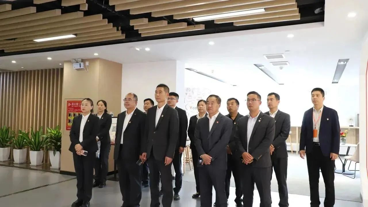 开云APP 开云官网入口结对共建｜濮阳科苑物业与亚新物业服务