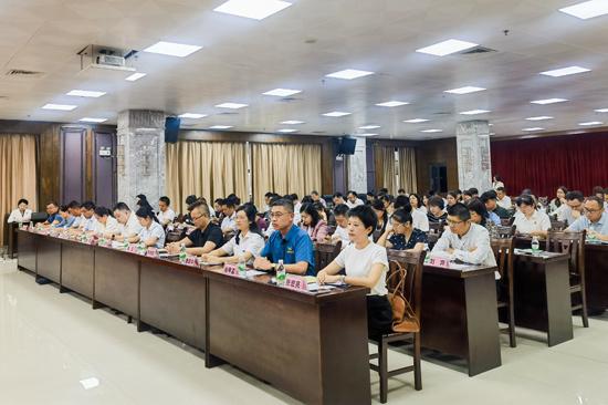 Kaiyun 开云广西天缘绿科技集团多位管理者荣获“2023年度南宁市企业优秀中层管理者”殊荣(图3)